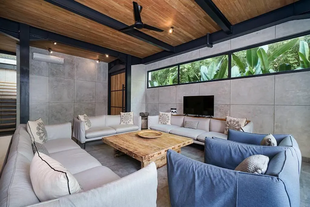 Family Luxury 5Bd Villa Parking X Walk 2 Potato Head Семиньяк Индонезия